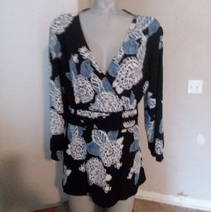 New women XL blouse by Nine west